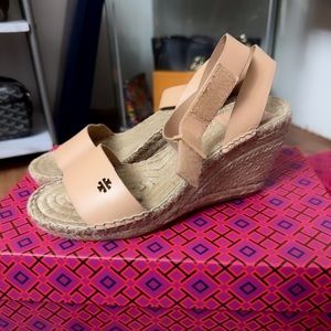 Tory Burch espadrille sandal wedges size 6